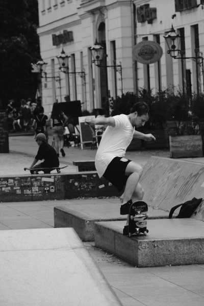 Street-06-2020
