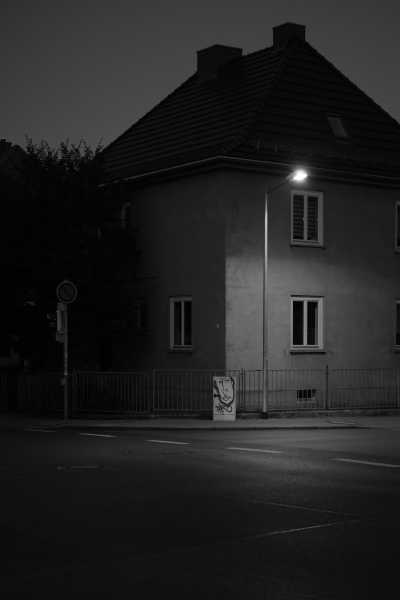 ISO 1600 - 1/125 - 35mm - F/2 Street-09-2020